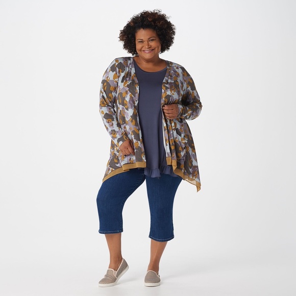 LOGO by Lori Goldstein Printed Button Front Knit Cardigan Size 1X - Picture 11 of 12